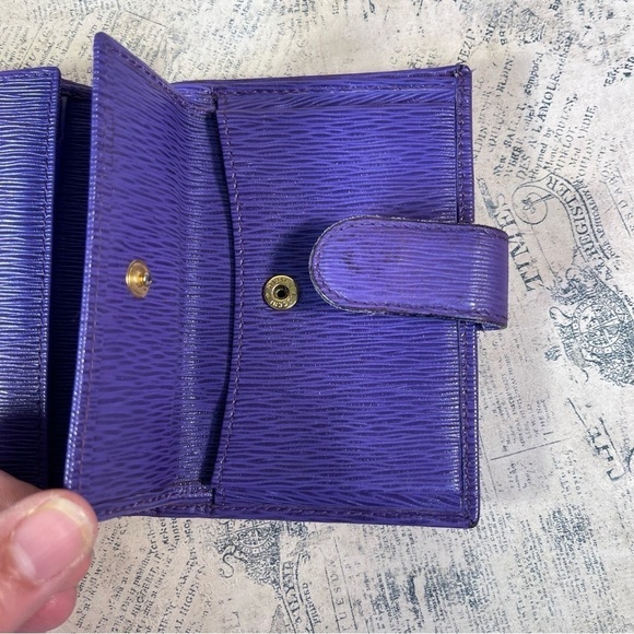 Nina Ricci Purple Leather Fold  Wallet Made in Italy - Picture 9 of 12